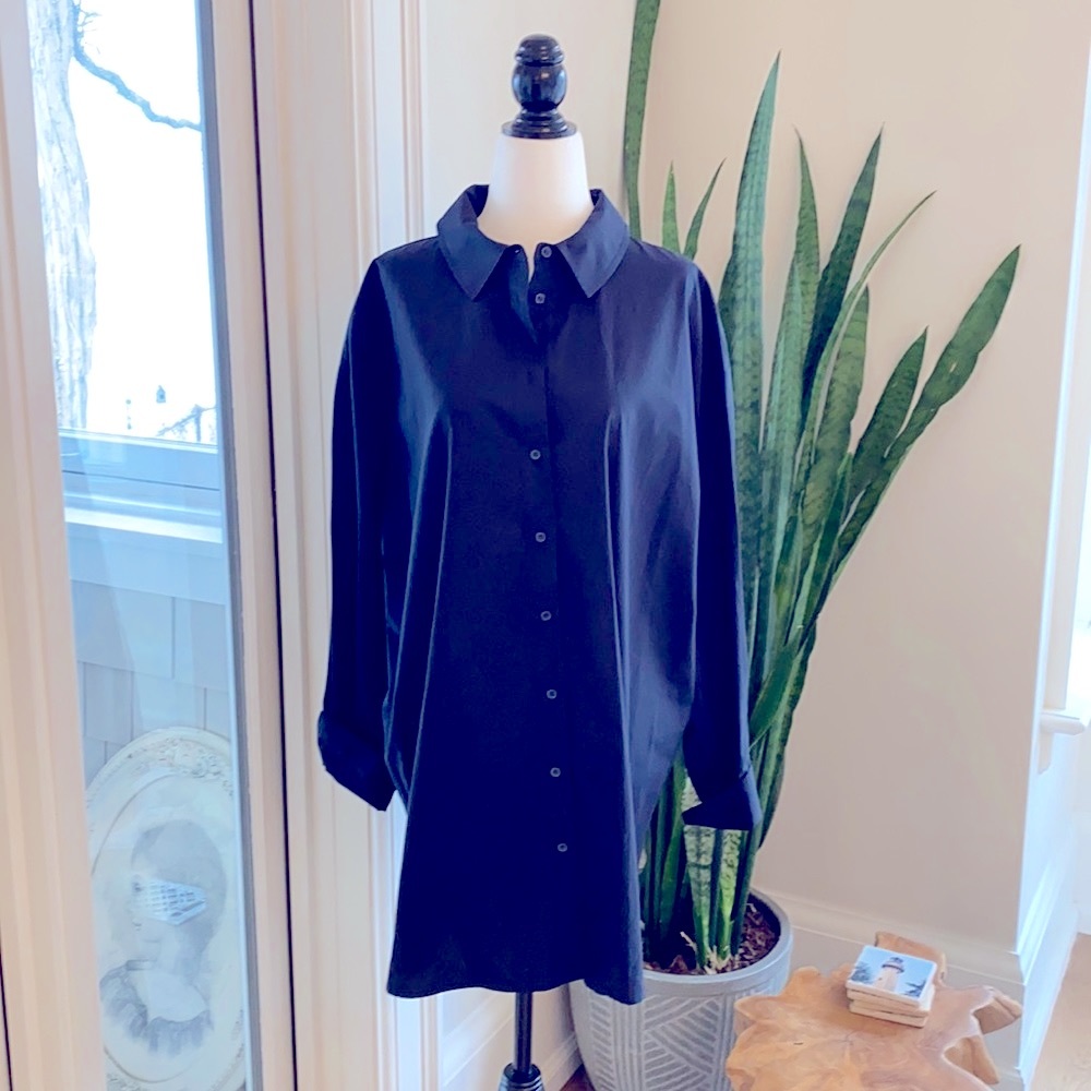 Maazi Made in Spain Poplin Navy Boyfriend Shirt M